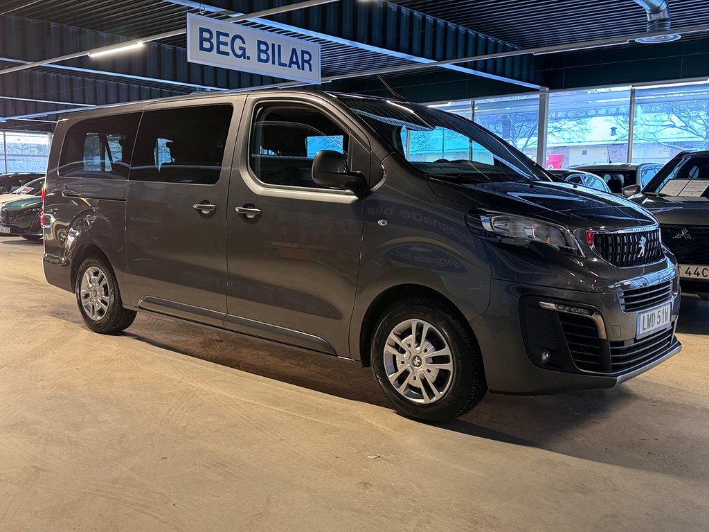 Peugeot Traveller e-Traveller 75kWh 9-sits Räckvidd 330km 