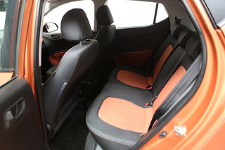 Halvkombi Hyundai i10 20 av 21