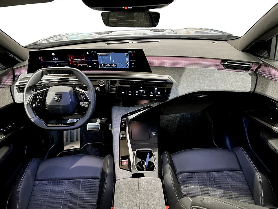 Bild på Peugeot 5008 GT Hybrid 145hk Aut 7-SITS B-KAMERA CARPLAY