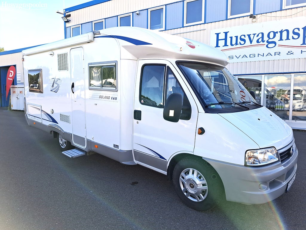 Bürstner T 615 Dubbelbädd, Markis, Ugn, Drag