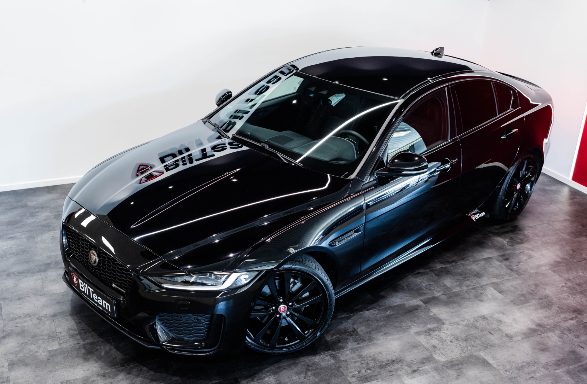 Jaguar XE D180 AWD Euro 6 2020, bild 4/54