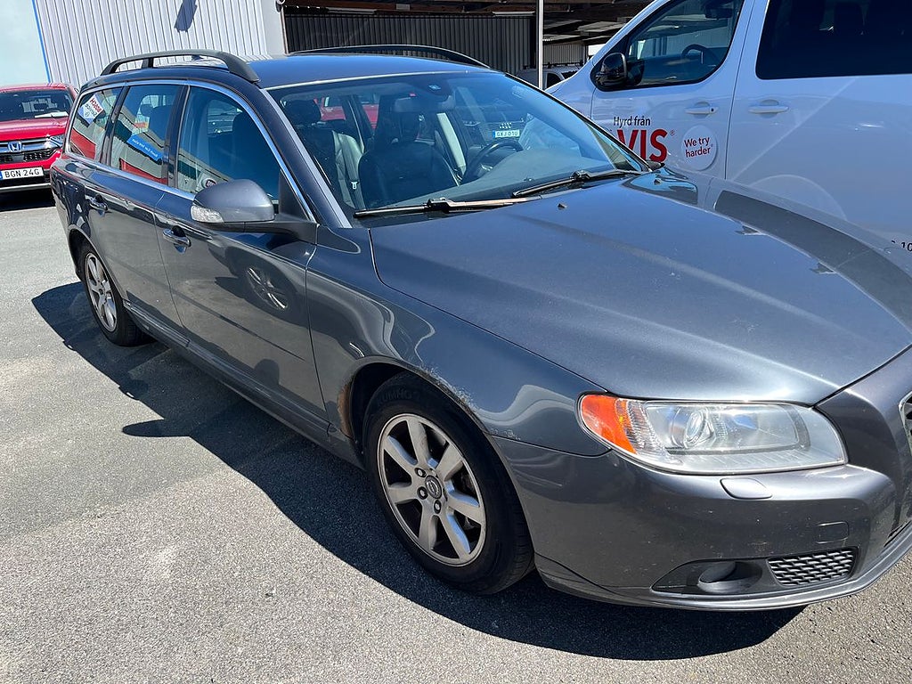 Volvo V70 2011