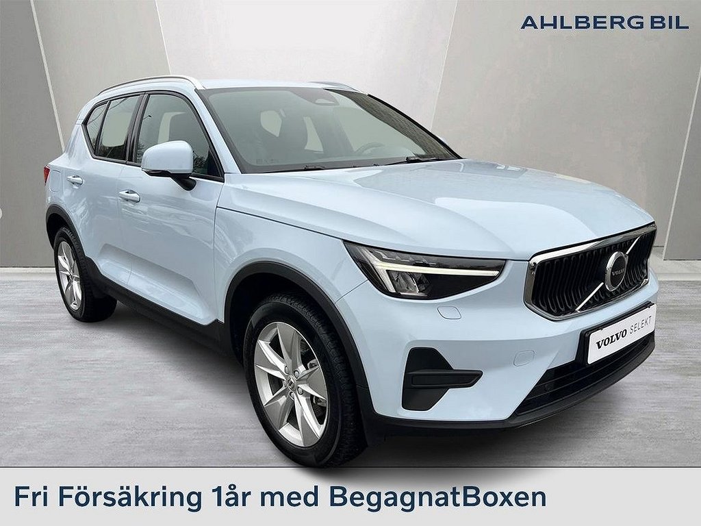 Volvo XC40 B4 FWD Bensin Core SE II, Förarstöd, Parkeringskamera Bak, Baklu