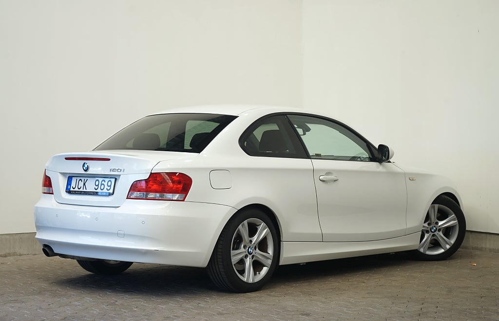 BMW 120i Coupé Advantage Comfort Manuell 170hk