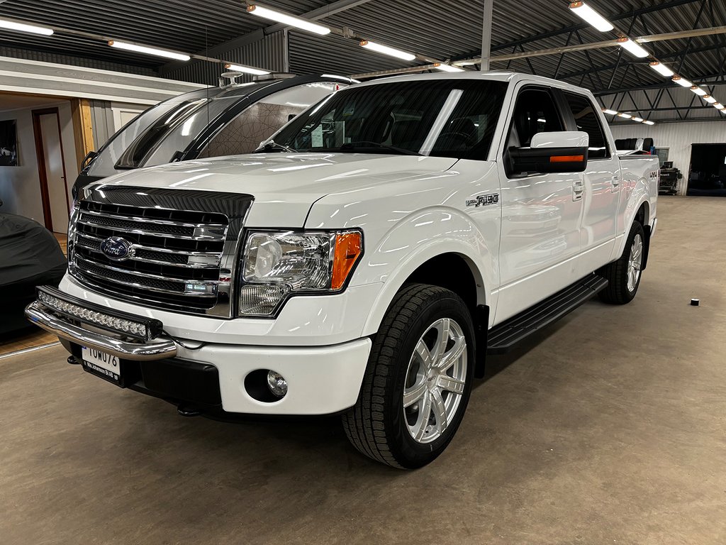 Ford F-150 Lariat SuperCrew 5.0 V8 Ti-VCT FFV 4x4