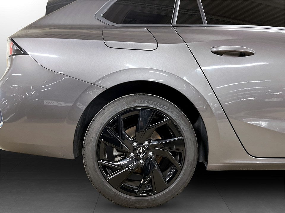 Bild på Opel Astra ST GS 1.2 PT 130hk Aut - B-KAMERA,NAV,CARPLAY