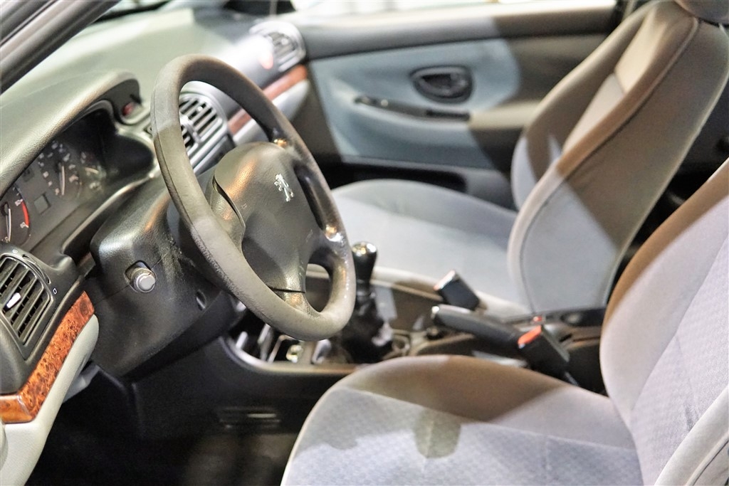 Peugeot 406 ST 2,0 HDI 2000, bild 7/37