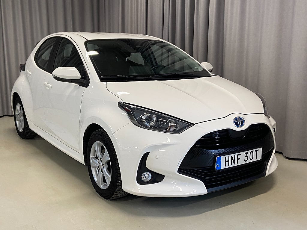 Toyota Yaris Hybrid 116hk CVT Active Automat Backkamera