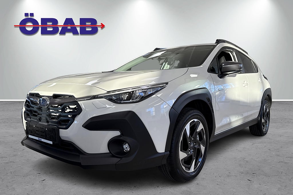 Subaru Crosstrek Limited e-Boxer Kampanj V-Däck Drag Ingår
