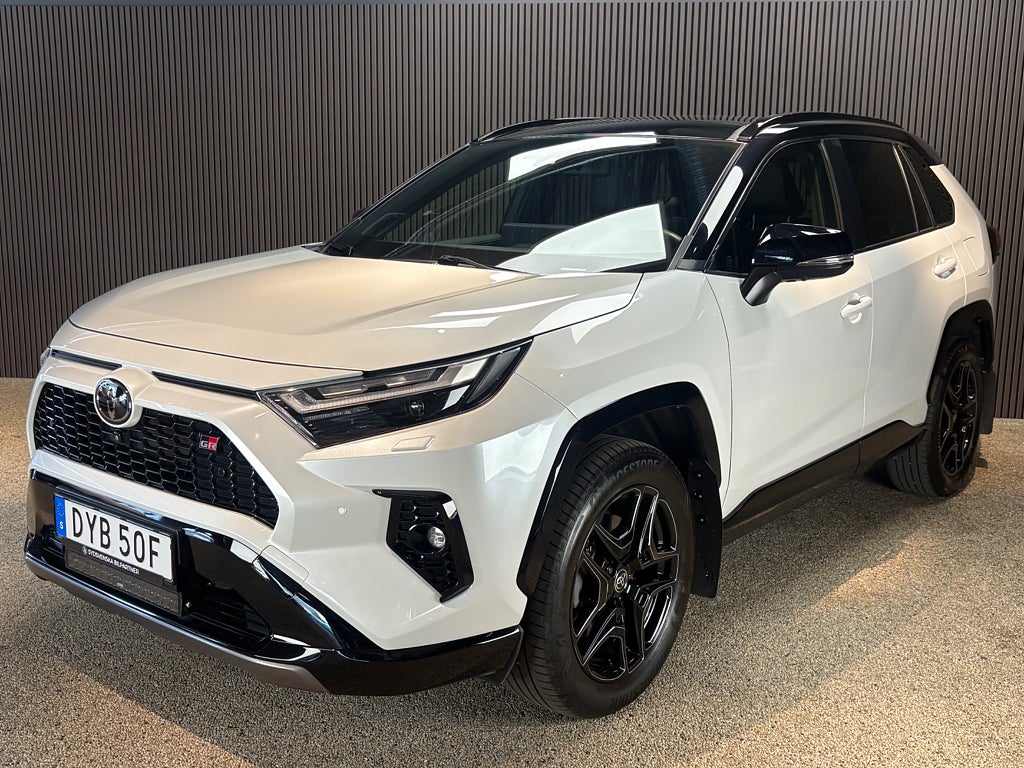 Toyota RAV4 Hybrid AWD-i E-CVT | GR Sport | Panorama | Drag
