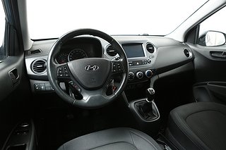 Halvkombi Hyundai i10 12 av 23