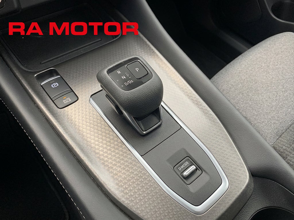 Nissan Qashqai 1.3 Comfort Pack | N-Connecta | Moms | Garanti |