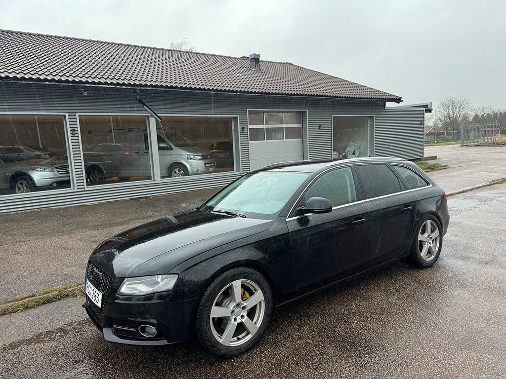 Audi A4  2.0tdi automat Comfort, Proline 