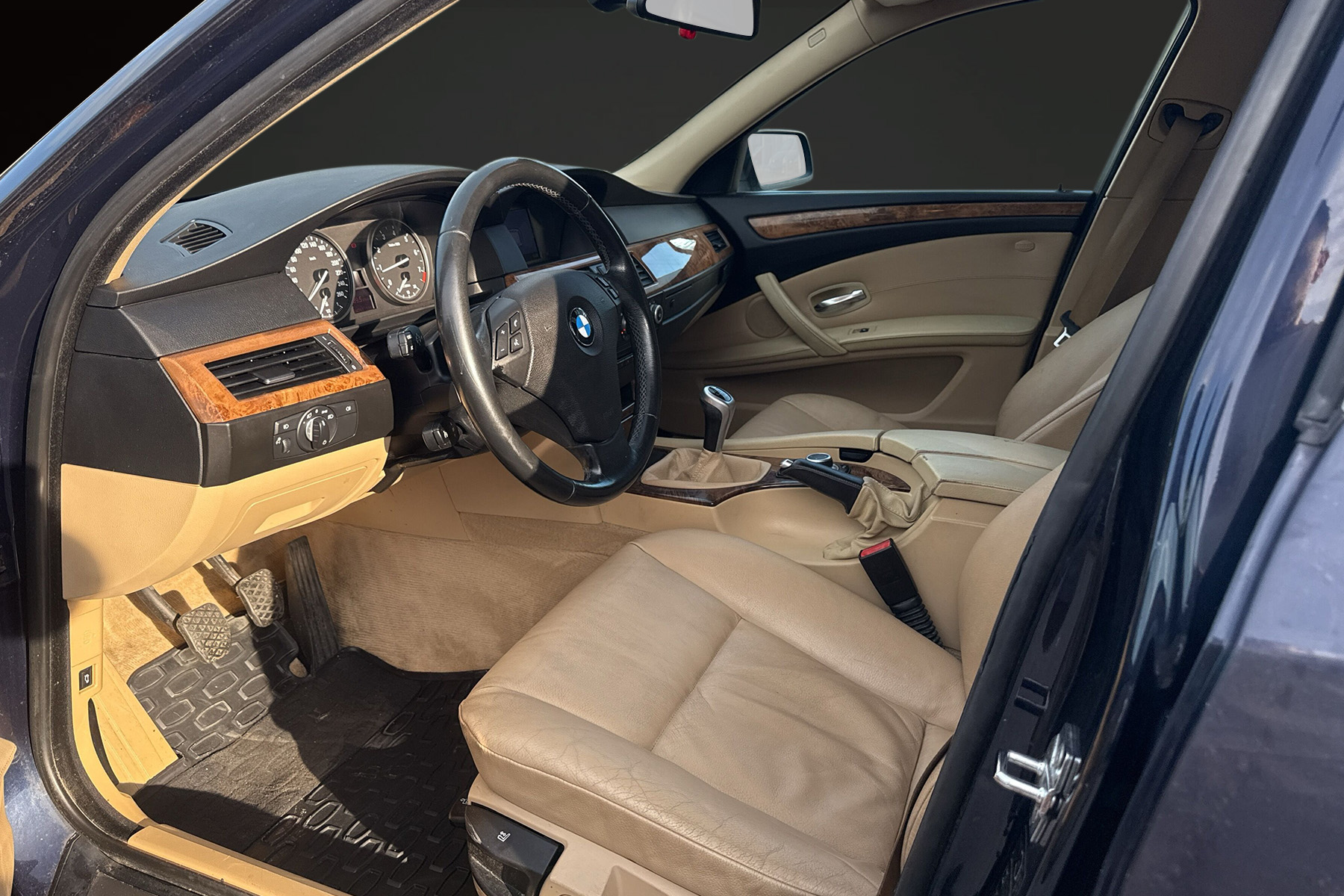 BMW 520 2009, bild 7/42
