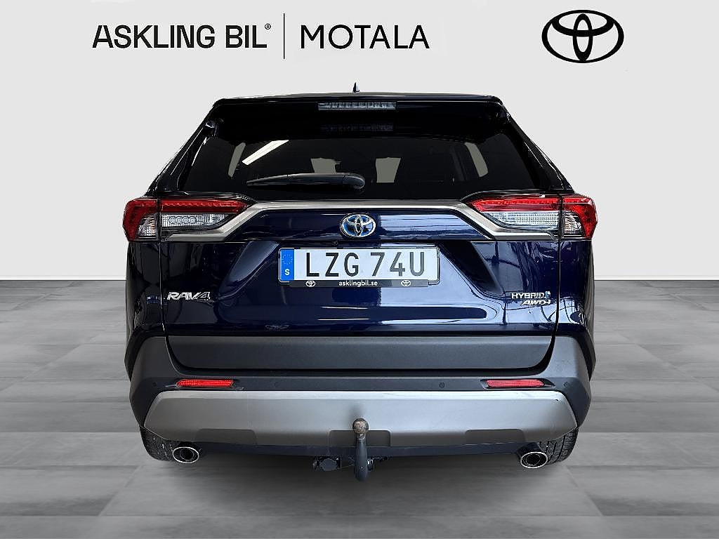 Toyota RAV4 2023 - miniatyr 5