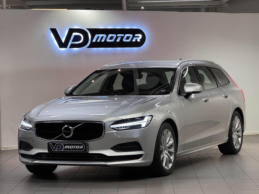 Volvo V90 T4 Aut Momentum Navi Fartpilot B-kam Värmare 190hk