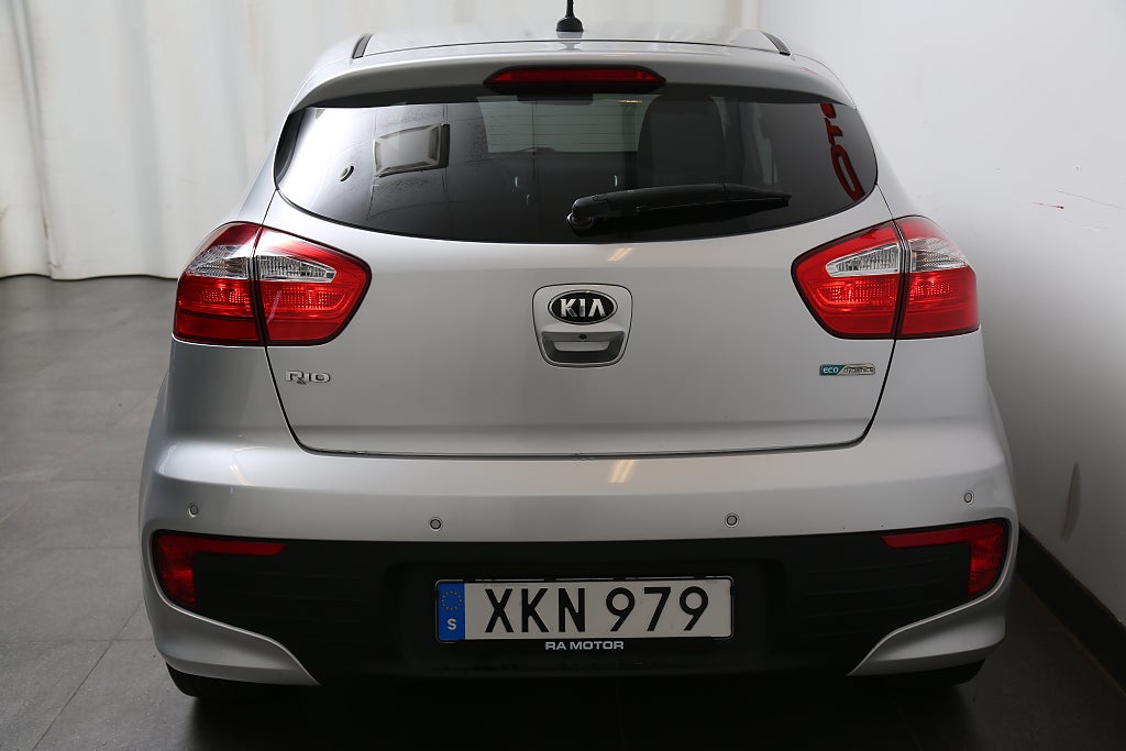 Kia Rio 1,2 84hk Special Edition 5dr Navi + Backkamera 2016