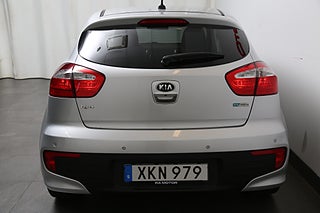Halvkombi Kia Rio 23 av 23