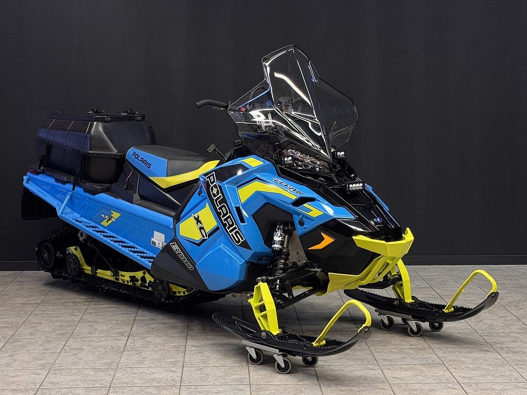 Polaris Polaris 800 Titan XC 155 Pidd 2019 