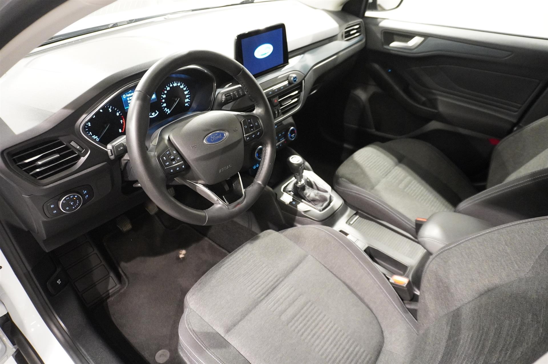 Ford Focus Active Kombi 1.0 EcoBoost 2022, bild 4/50