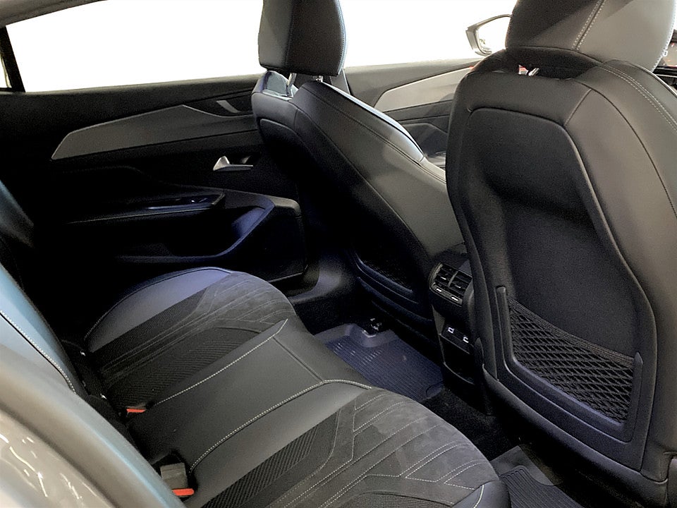 Bild på Peugeot 408 GT 1.2 PT 130hk Aut B-KAMERA ELSTOL CARPLAY