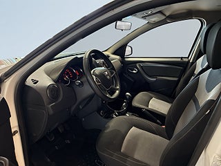 Dacia Duster 1.5 dCi 4×4 Limited Edt. Black Shadow Mvärmare Drag S&V – bild 7