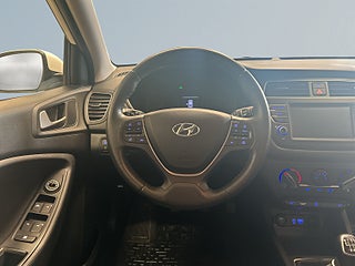 Hyundai i20 1.0 T-GDI blue Trend Mvärme Bkamera Rattvärme S&V-däck – bild 9