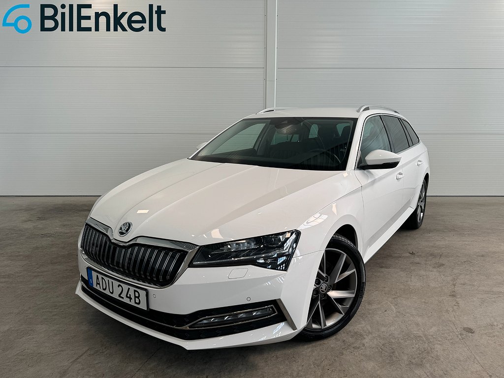 Skoda Superb iV Kombi 1.4 Plug-in Business Cockpit Drag Värmare 218hk 2020