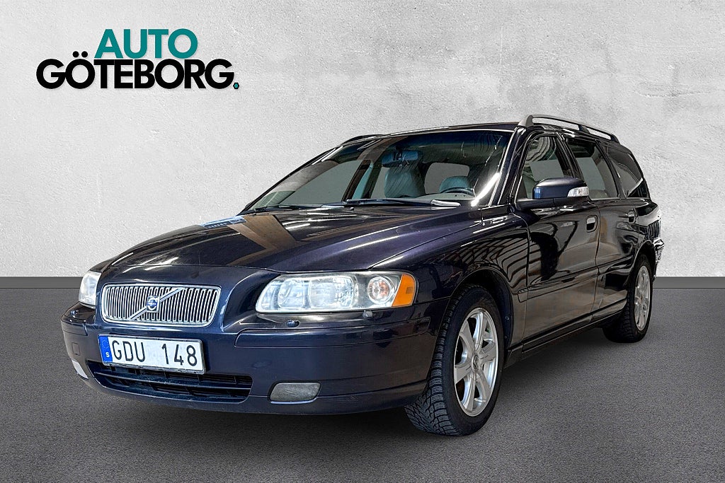Volvo V70 2.4 Classic 1-Ägare Välservad Besiktigad Dragkrok