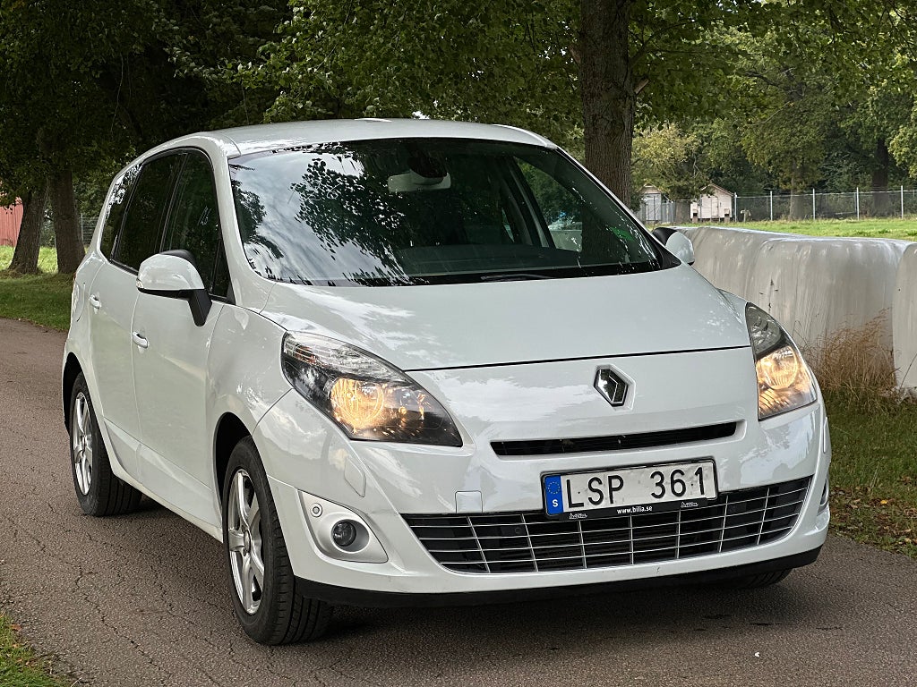 Renault Grand Scénic 1.5 dCi DCT, Ny besiktigad, Drag, GPS 