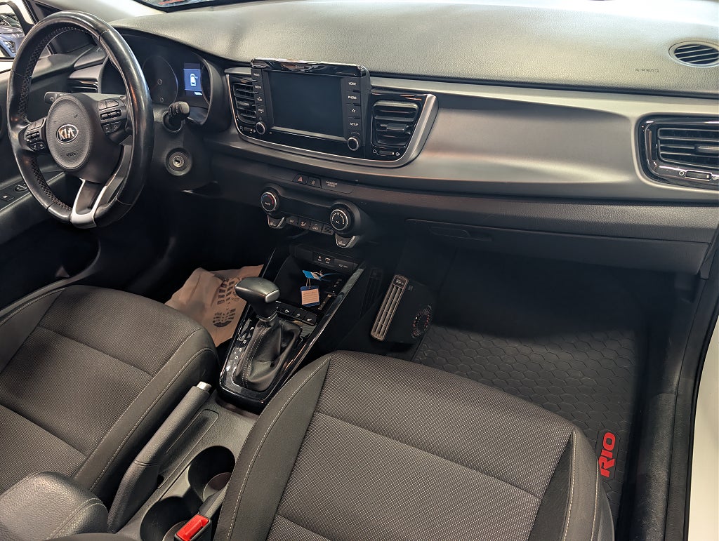 Kia Rio 1.0 T-GDI GLS Automat/M-värm/V-hjul thumbnail