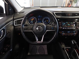 SUV Nissan Qashqai 15 av 21