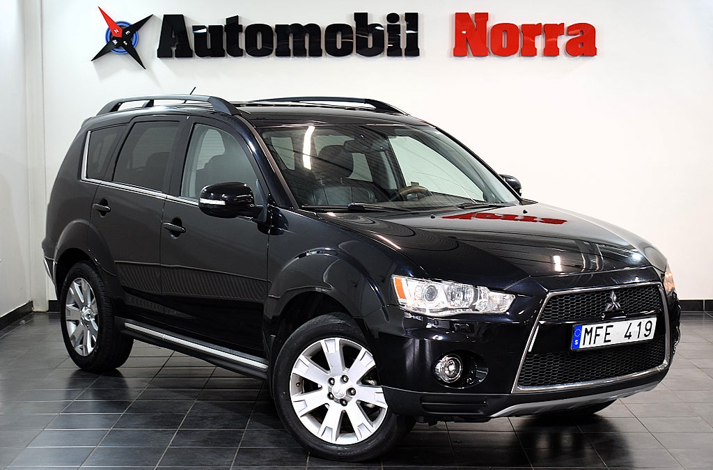Mitsubishi Outlander 7-seater 2.2 Di-D AWC TC-SST Business Navi/Back-kamera