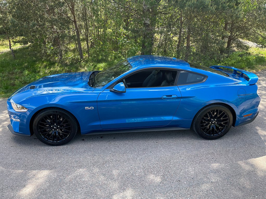 Ford Mustang GT 5,0 Coupe Magneride Svensksåld