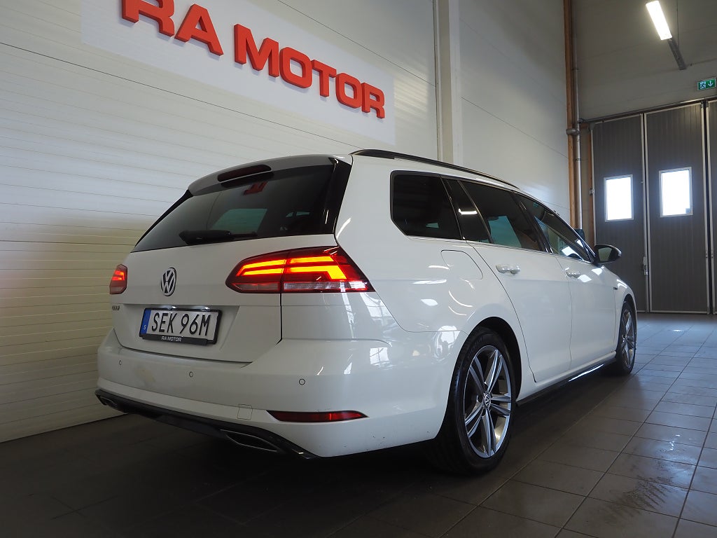 Volkswagen Golf SC 1.5 TSI GT R-Line Cockpit Drag P-Värm B-Kam 2019