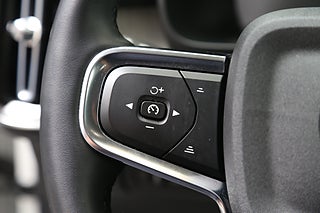 SUV Volvo XC40 17 av 32