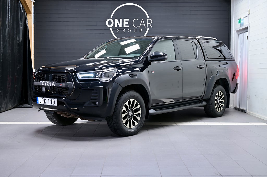 Toyota Hilux 2.8 AWD GR Sport MOMS D-Värm Släde Diff Nyservad 204hk