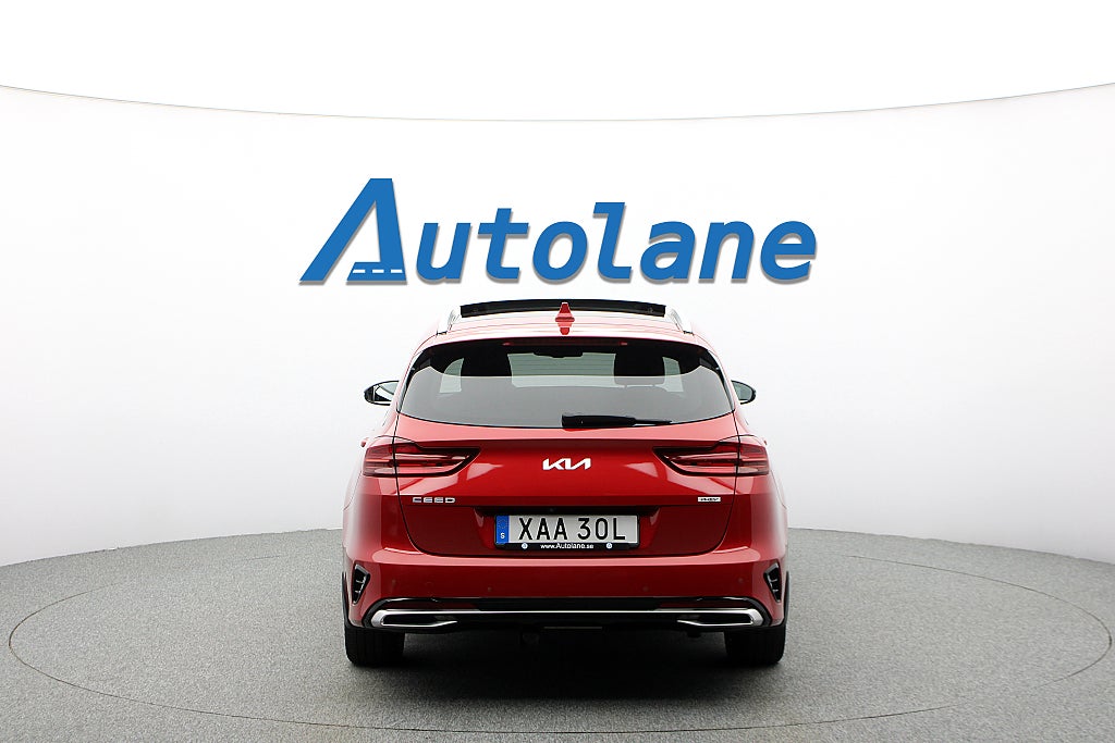 Kia Ceed SW Plug-in Hybrid, Panorama, Sommarkampanj 4,99% 141hk