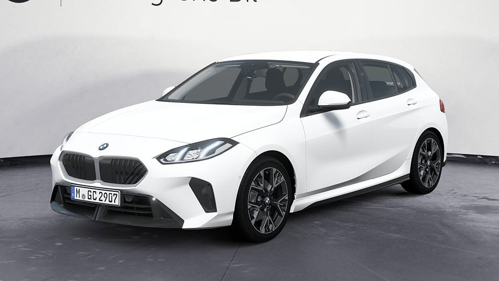 BMW 120 Ränta 2,95% | M Sport Design Automat Navi Rattvärme Backkamera