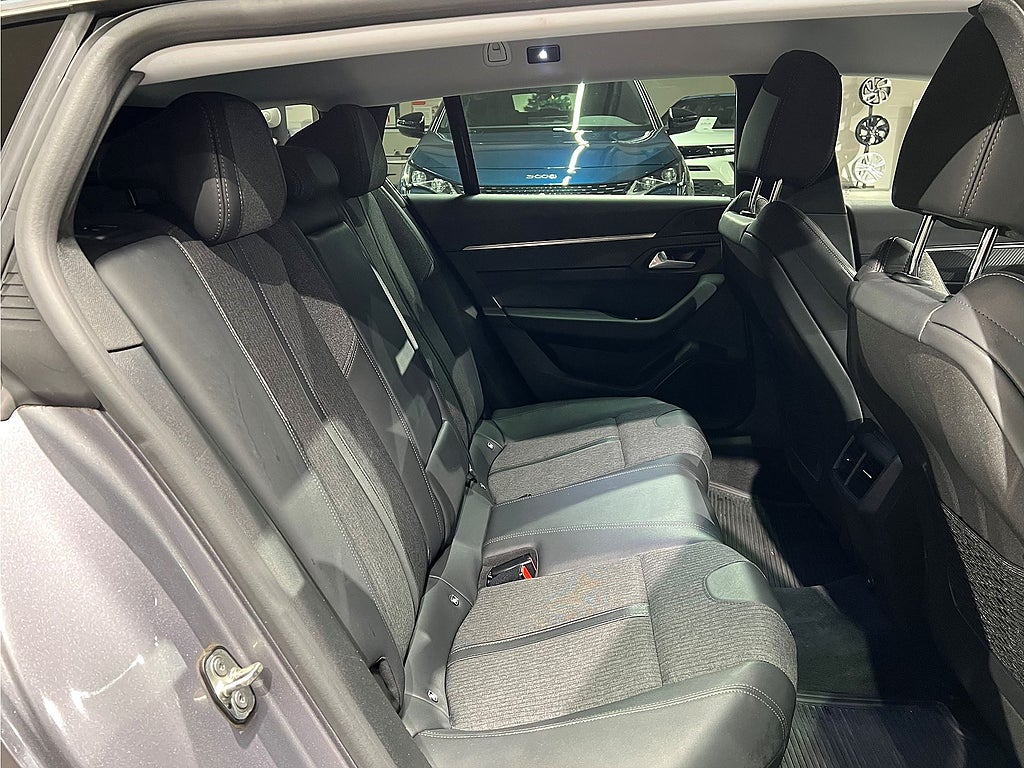 Bild på Peugeot 508 SW Allure PHEV 225hk Aut - NAVI, BACKKAMERA