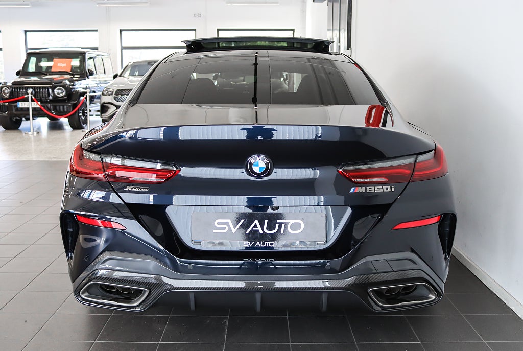 BMW M850i xDrive Gran Coupe B&W Kolfiber Panorama Soft Close