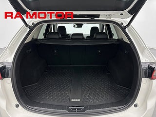 SUV Mazda CX-5 8 av 25