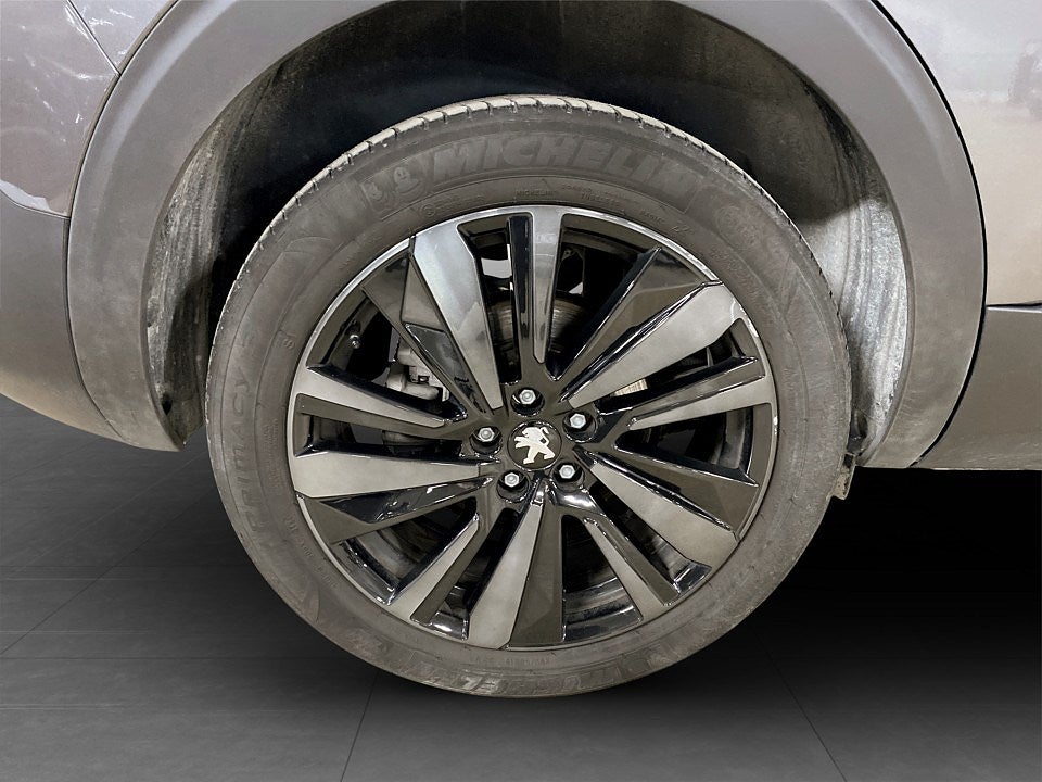 Bild på Peugeot 5008 GT Black Pack 1.2 PT 130hk Aut - 7-SITS, B-KAMERA