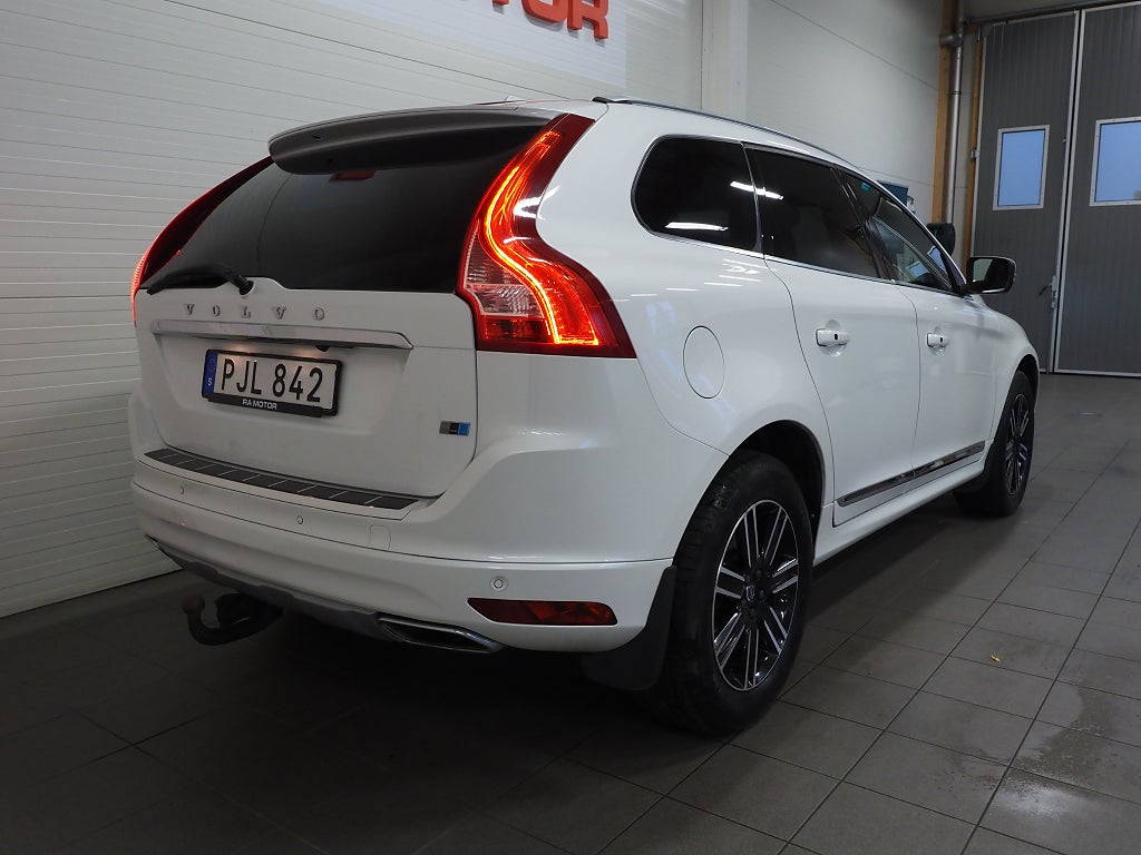 Volvo XC60 D4 190hk AWD Classic Summum | Drag | Kamera | Navi | 2017