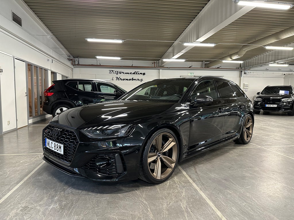 Audi RS4 RS 4 Avant ”Audi Sport Bronze Selection” Se spec