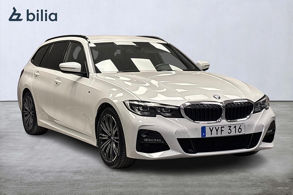 BMW 330i