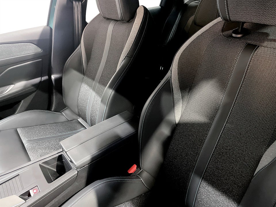 Bild på Peugeot 308 SW Allure Hybrid 145hk Aut B-KAMERA CARPLAY