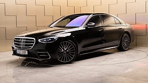 Den sjunde generationen av Mercedes S-klass lanserades 2020. 