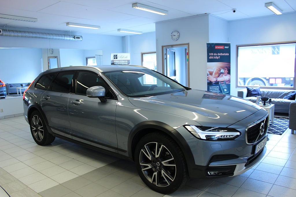 Volvo V90 Cross Country D4 AWD Advanced SE III 