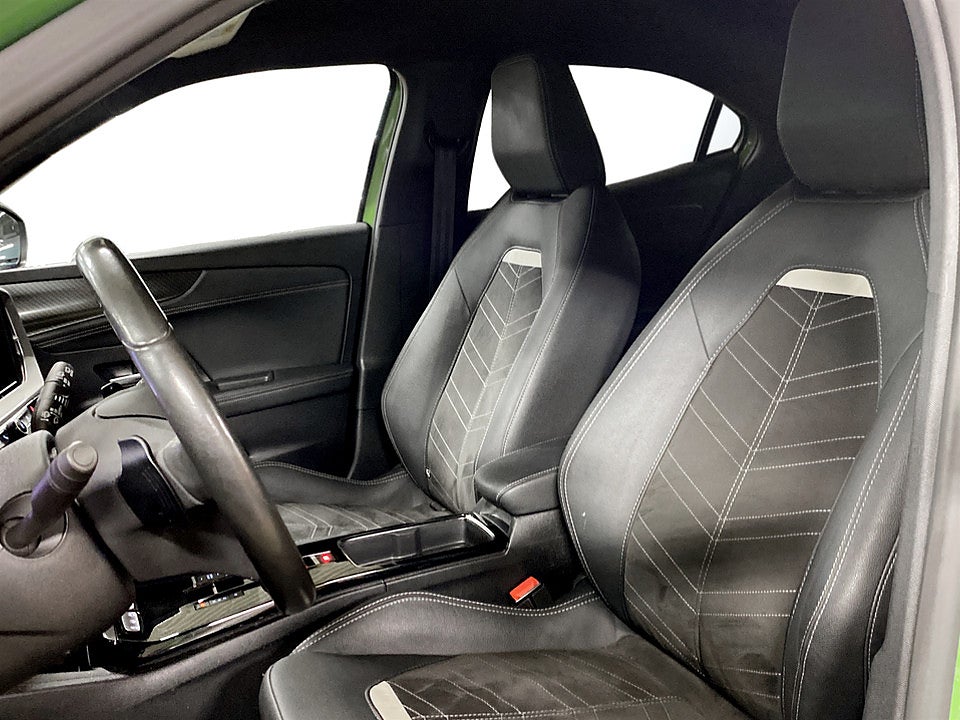 Bild på Opel Mokka Ultimate 1.2 Turbo 130hk Aut B-KAMERA CARPLAY